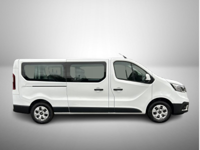 Renault Grand Trafic 2.0 dCi 150 EDC L2H1 Kombi.