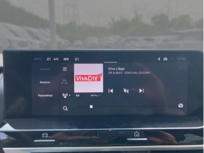 Citroën C4 Hybrid 145 e-DCS6 MAX