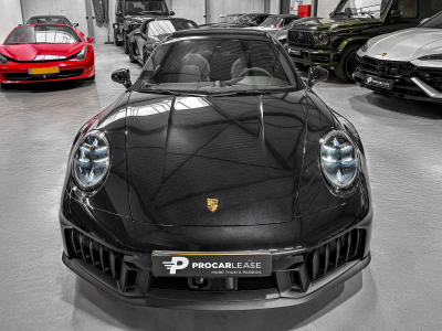 Porsche 992 911/992.2 CARRERA 4 GTS / FACELIFT MY2025 / SOFORT