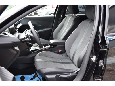 Peugeot 208 1.2 PureTech Allure EAT8