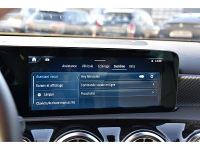 Mercedes-Benz A 200 Progressive 7G-DCT