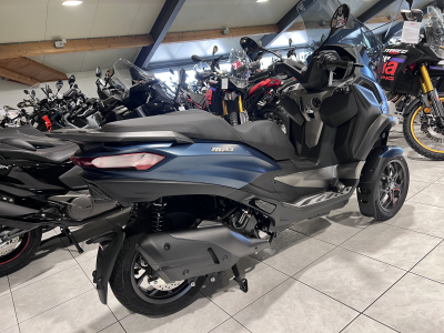 Piaggio MP3 530 