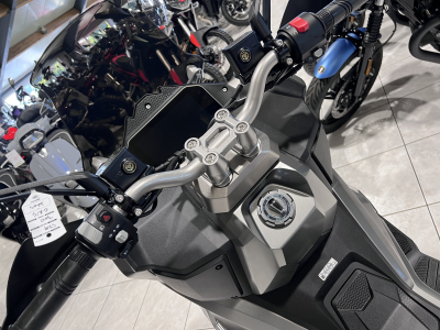 SYM ADX 300 