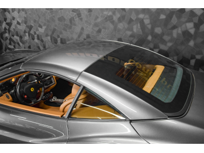 Ferrari California 4.3 V8