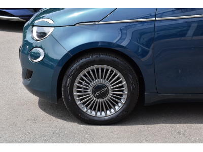 Fiat 500e 42 kWh
