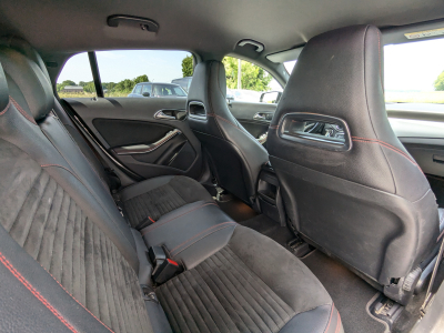 Mercedes-Benz CLA 180 AUTO PACK AMG GPS BLUETOOTH APS AV/ARR
