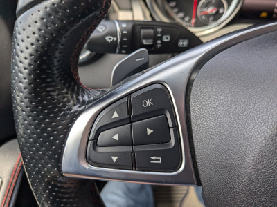 Mercedes-Benz CLA 180 AUTO PACK AMG GPS BLUETOOTH APS AV/ARR