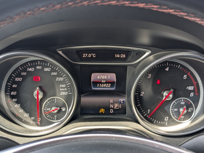 Mercedes-Benz CLA 180 AUTO PACK AMG GPS BLUETOOTH APS AV/ARR