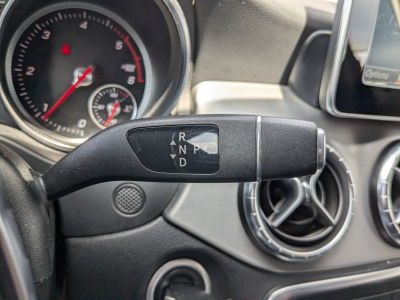 Mercedes-Benz CLA 180 AUTO PACK AMG GPS BLUETOOTH APS AV/ARR
