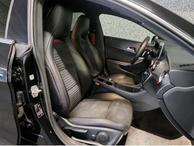Mercedes-Benz CLA 250 Shooting Brake 4MATIC AMG LINE CUIR NAVI