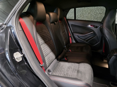 Mercedes-Benz CLA 250 Shooting Brake 4MATIC AMG LINE CUIR NAVI