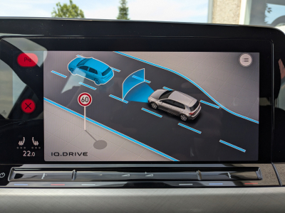 Volkswagen Golf 2.0 TDI FIRST EDITION CARPLAY GPS LED AMBIANCE