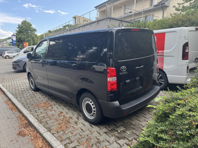 Toyota Proace 120 Medium Active