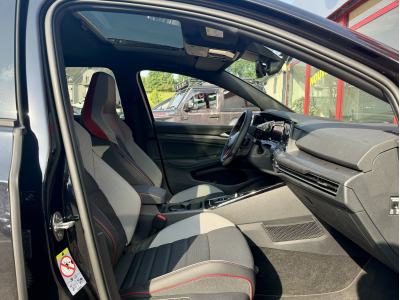 Volkswagen Golf GTI 2.0 TSI CLUBSPORT BLACK STYLE HARMAN KARDON PANO CUIR NAVI