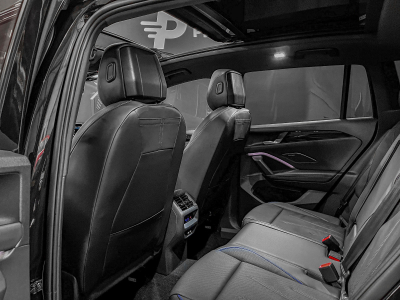 Volkswagen Tiguan Tiguan 2.0 TDI/DSG/4Motion R-Line/ AHK/Pano/360°/Leder/VOLL
