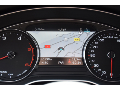 Audi A4 Avant 30 TDI S-Tronic