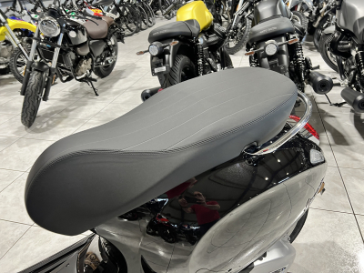Vespa Primavera 125 E5 +