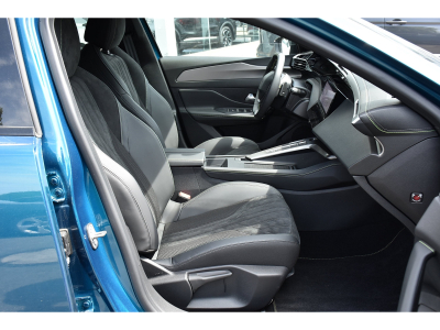 Peugeot 408 1.2 PureTech GT EAT8
