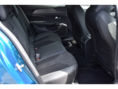 Peugeot 408 1.2 PureTech GT EAT8