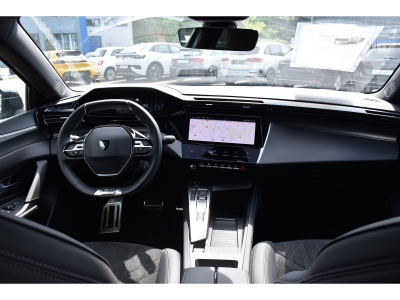 Peugeot 408 1.2 PureTech GT EAT8
