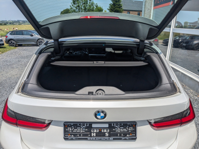 BMW 318 318dA FACELIFT PACK M GPS CARPLAY BLUETOOTH