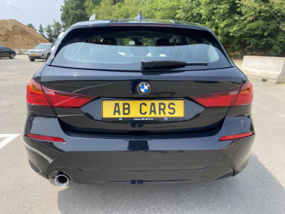 BMW 116 116d 115cv Automatique Navi Apple CarPlay