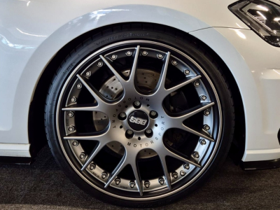 Volkswagen Golf R 2.0 TSI 310 4MOTION FACELIFT DYNAUDIO PANO CUIR NAVI