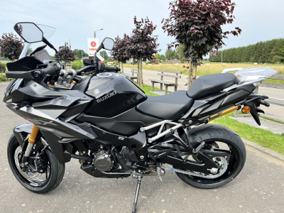 Suzuki GSX-S 1000 GX 