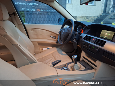 BMW 520 i 170cv / 1er Propriétaire 64000km / Carnet d'entretien / CUIR / CLMA / ....
