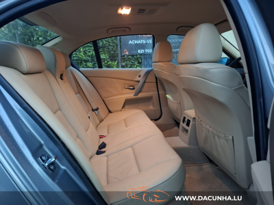 BMW 520 i 170cv / 1er Propriétaire 64000km / Carnet d'entretien / CUIR / CLMA / ....