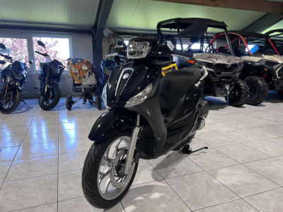 Piaggio Medley 125 