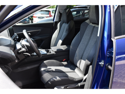 Peugeot 3008 1.2 PureTech EAT8