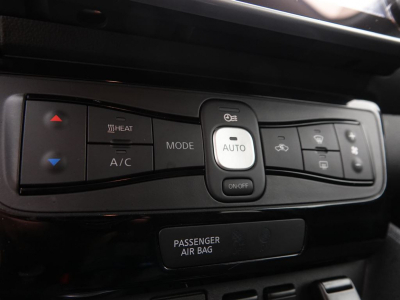 Nissan Leaf N-Connecta 40KW