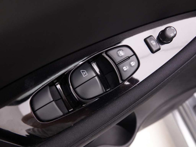 Nissan Leaf N-Connecta 40KW