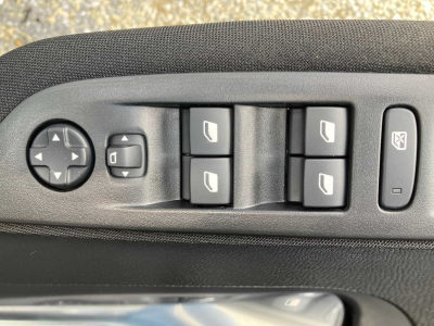 Peugeot 208 1.2 PureTech 100e-DCS6 GT