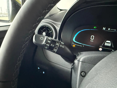Hyundai i10 1.2 GDi AT 79 GO PLUS