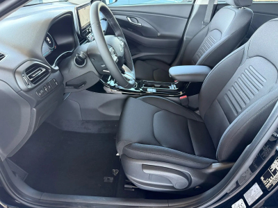 Hyundai i30 1.5 T-GDI mHEV  DCT 140 Fastback Prime