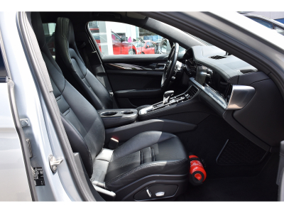 Porsche Panamera 4 E-Hybrid Sport Turismo