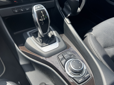 BMW X1 18dA Xdrive 143 X-LINE