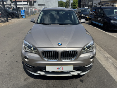BMW X1 18dA Xdrive 143 X-LINE
