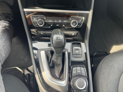 BMW 218 Active Tourer BMW 218 ACTIVE TOURER TEMPOMAT AUTOMATIK
