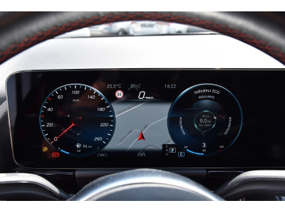 Mercedes-Benz GLA 250 4Matic AMG Line 8G-Tronic