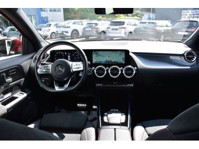 Mercedes-Benz GLA 250 4Matic AMG Line 8G-Tronic