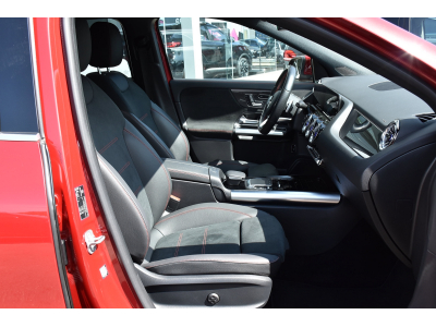 Mercedes-Benz GLA 250 4Matic AMG Line 8G-Tronic