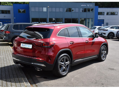 Mercedes-Benz GLA 250 4Matic AMG Line 8G-Tronic