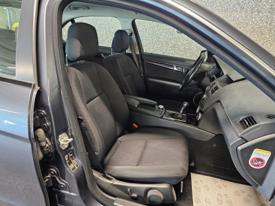 Mercedes-Benz C 200 CDI AVANTGARDE 1 HAND
