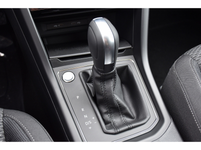 Volkswagen Touran 1.5 TSI DSG