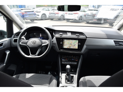 Volkswagen Touran 1.5 TSI DSG