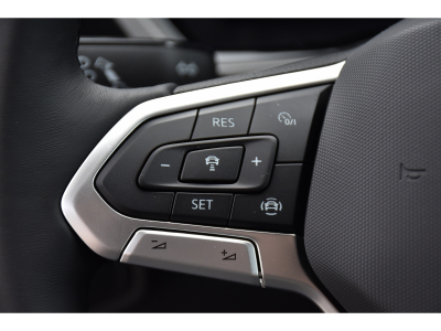 Volkswagen Touran 1.5 TSI DSG