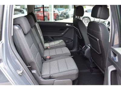 Volkswagen Touran 1.5 TSI DSG
